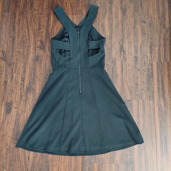 Donated - Black Dress With Cutouts - Picture 4 of 6